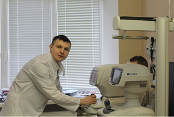 Коробков Иван Александрович, врач-офтальмолог ОКБ